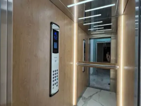 Sale, two bedroom apartment, 62m², Bečići, Budva - image 2