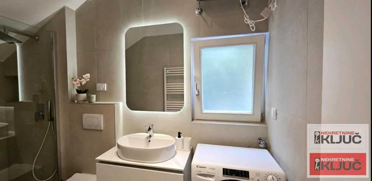 Izdavanje, jednosoban stan, 36m², Centar, Novi Sad