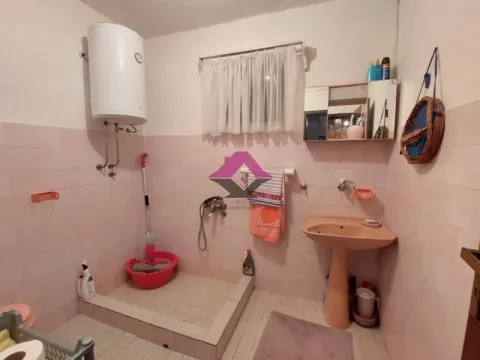 Prodaja, kuća, 85m², Centar, Valjevo - image 11