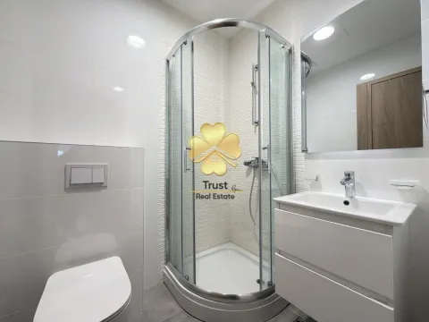 Rent, two bedroom apartment, 80m², Master Kvart, Podgorica - image 15