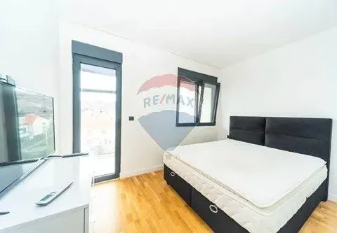 Izdavanje, trosoban stan, 130m², Nova Dalmatinska, Podgorica - image 6