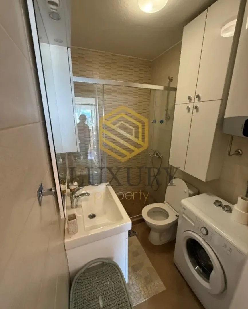 Izdavanje, jednosoban stan, 53m², Preko Morače, Podgorica