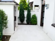 Izdavanje, poslovni prostor, 80m², Mali Mokri Lug, Zvezdara Sve Podlokacije - image 2