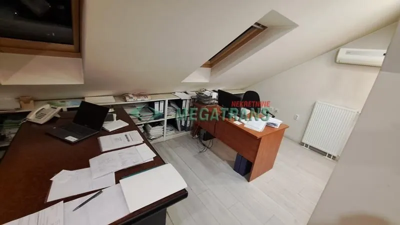 Rent, office space, 100m², Banatić, Novi Sad Sve Podlokacije