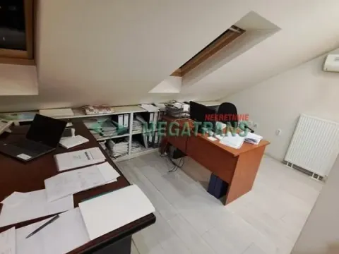 Izdavanje, poslovni prostor, 100m², Banatić, Novi Sad Sve Podlokacije - image 16