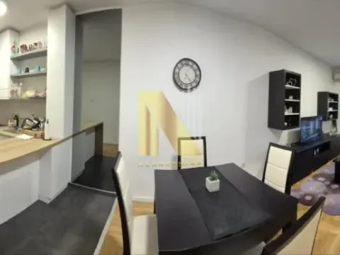 Prodaja, dvosoban stan, 53m², Nova Detelinara, Novi Sad Sve Podlokacije