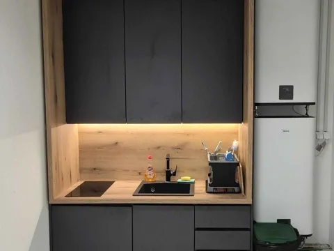 Izdavanje, poslovni prostor, 190m², City Kvart, Podgorica - image 14