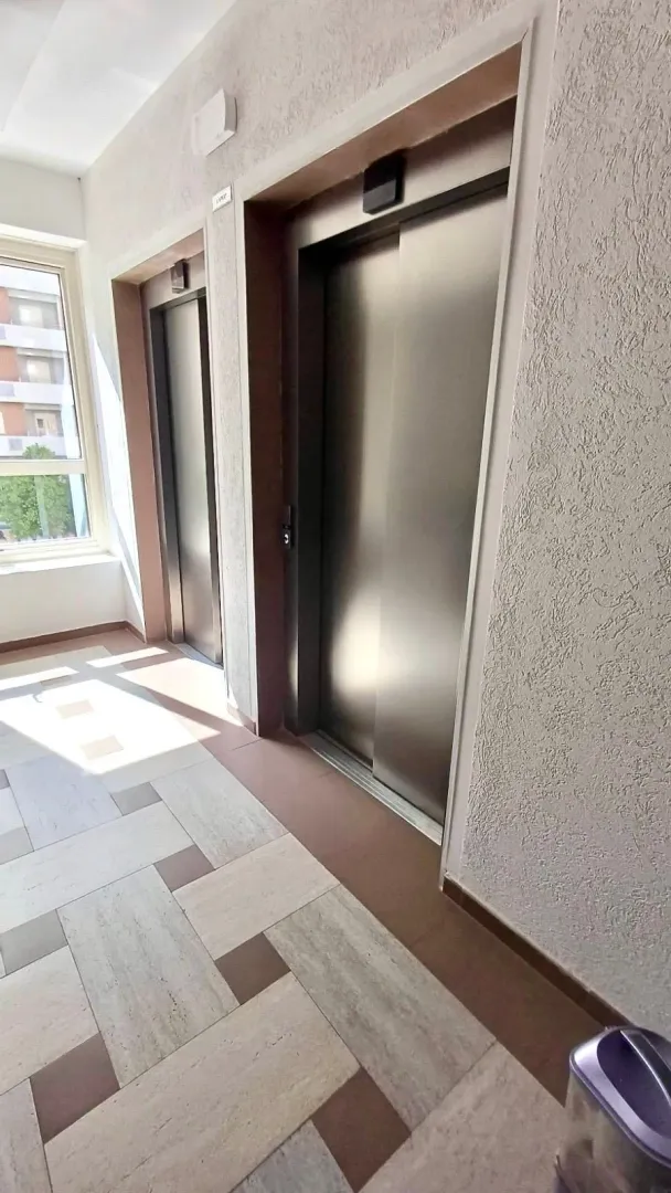 Izdavanje, jednosoban stan, 45m², Central Point, Podgorica