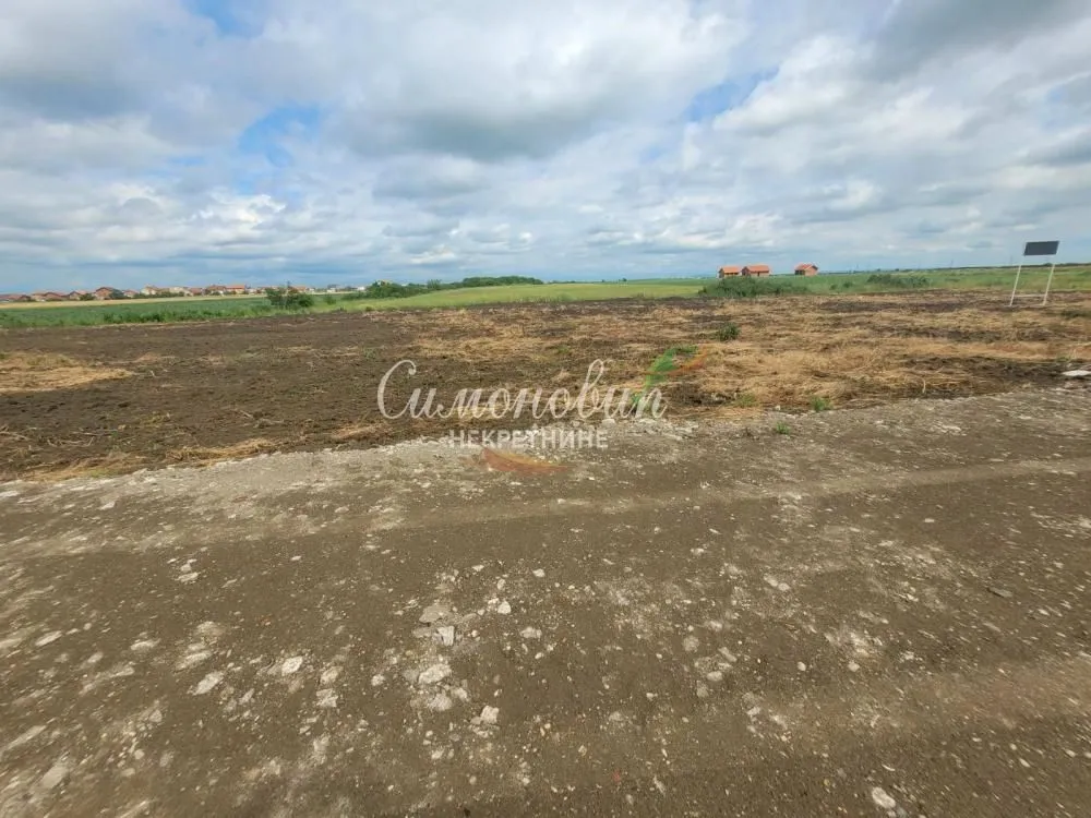 Prodaja, plac, 700m², Krnješevci, Stara Pazova
