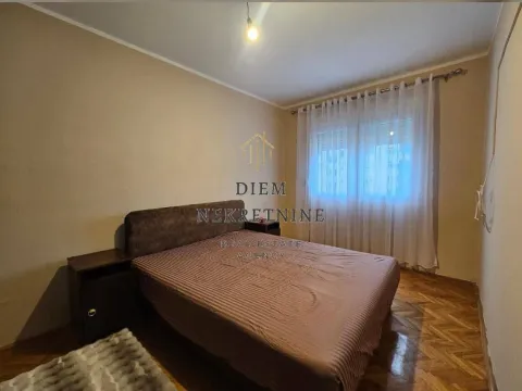 Rent, two bedroom apartment, 92m², Centar, Bar - image 15