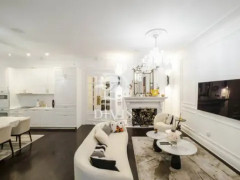 Izdavanje, trosoban stan, 102m², Stari Grad, Beograd - image 2