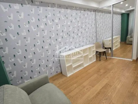 Izdavanje, trosoban stan, 90m², Novi Beograd Sve Podlokacije, Beograd - image 9