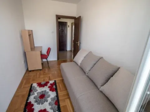 Rent, two bedroom apartment, 60m², City Kvart, Podgorica - image 9