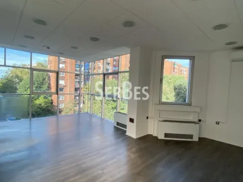 Rent, office space, 352m², Bulevar Oslobodjenja, Novi Sad Sve Podlokacije - image 3