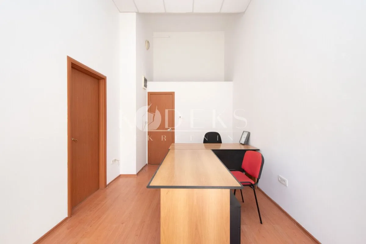 Rent, office space, 28m², Stari Aerodrom, Podgorica