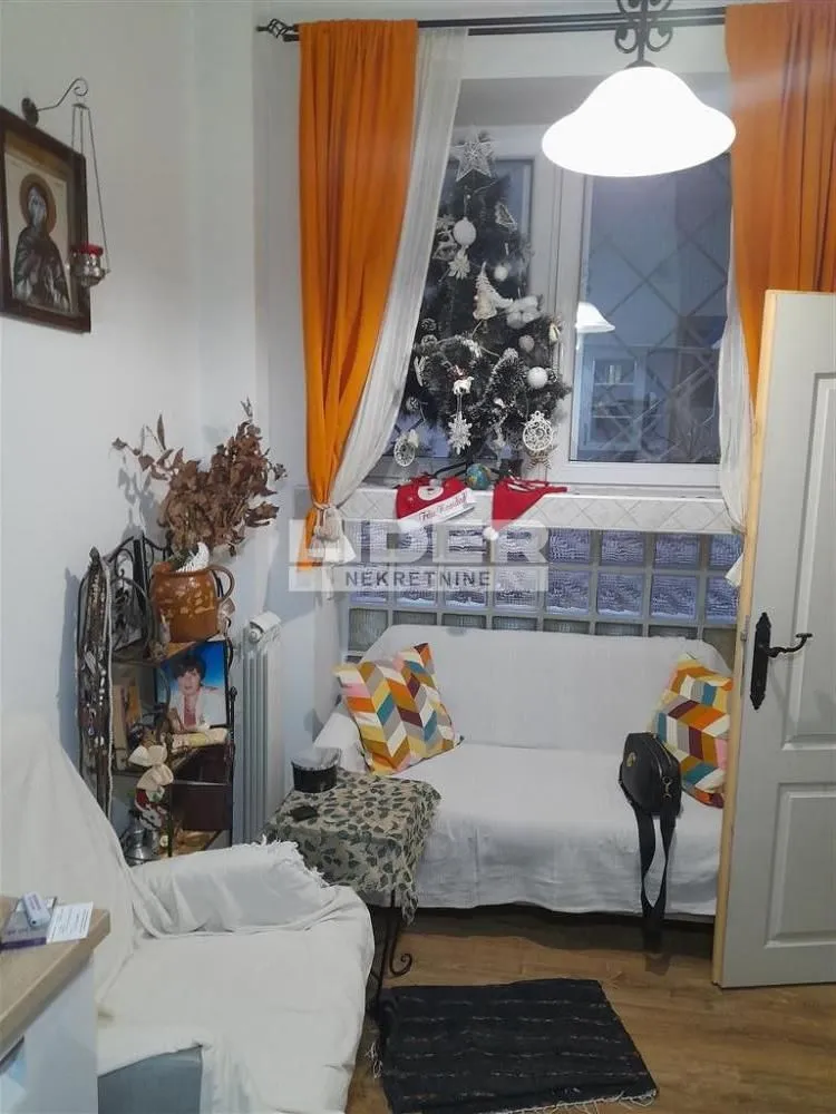 Prodaja, jednosoban stan, 25m², Stari Grad, Beograd