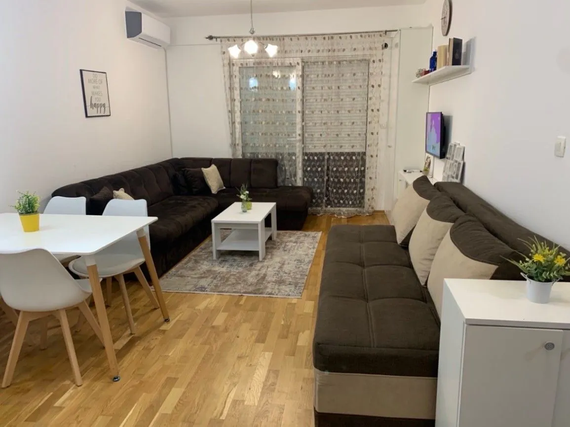 Izdavanje, garsonjera, 31m², Ljubović, Podgorica