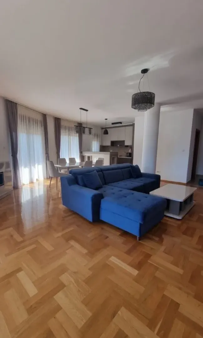 Prodaja, dvosoban stan, 130m², Bečići, Budva