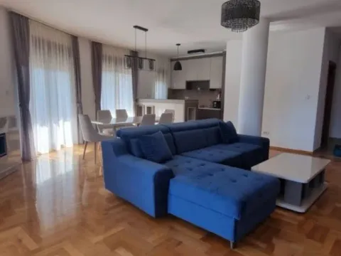 Prodaja, dvosoban stan, 130m², Bečići, Budva - image 1