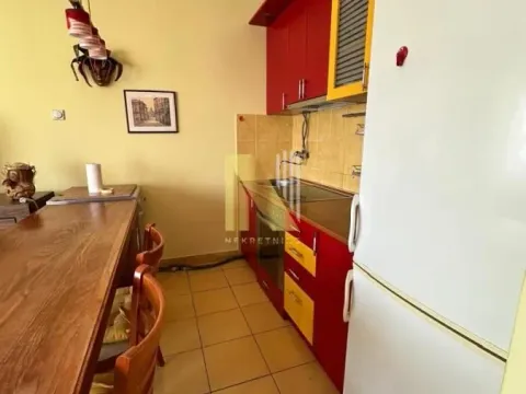 Rent, two bedroom apartment, 43m², Rotkvarija, Novi Sad Sve Podlokacije - image 5