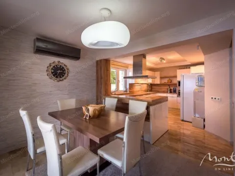 Prodaja, kuća, 280m², Krašići, Tivat - image 9