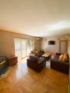 Rent, two bedroom apartment, 90m², Tološi, Podgorica - image 10