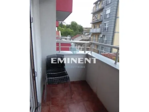 Izdavanje, trosoban stan, 70m², Uciteljsko Naselje, Zvezdara Sve Podlokacije - image 14