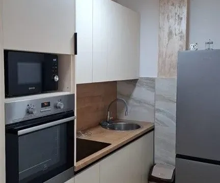 Rent, studio apartment, 32m², Blok 9, Podgorica