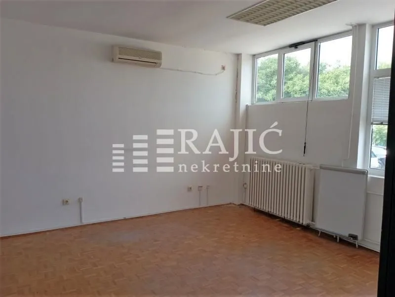 Rent, office space, 500m², Brace Jerković, Voždovac Sve Podlokacije