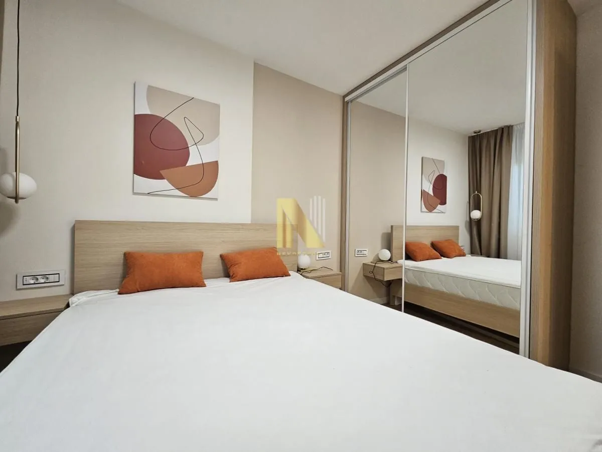 Izdavanje, jednosoban stan, 40m², Sajmište, Novi Sad