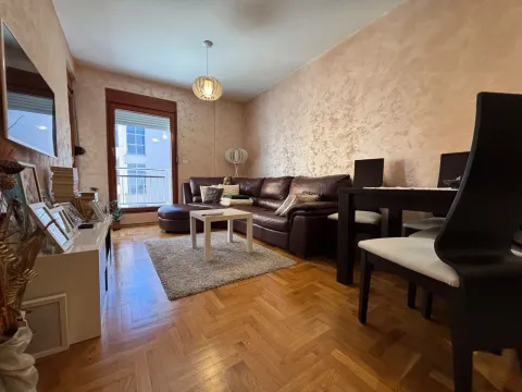 Prodaja, jednosoban stan, 40m², Tuški Put, Podgorica - image 3