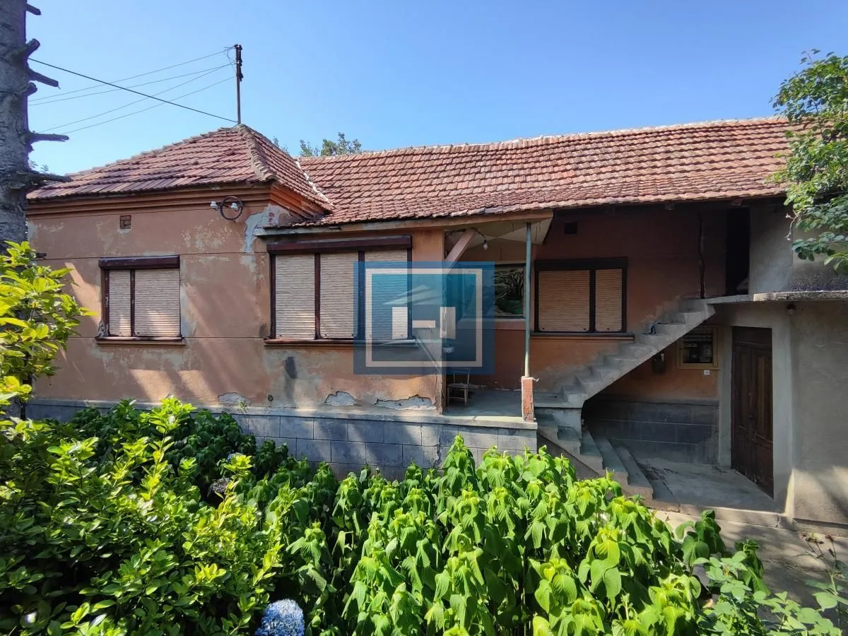 Prodaja, kuća, 200m², Majur, Jagodina