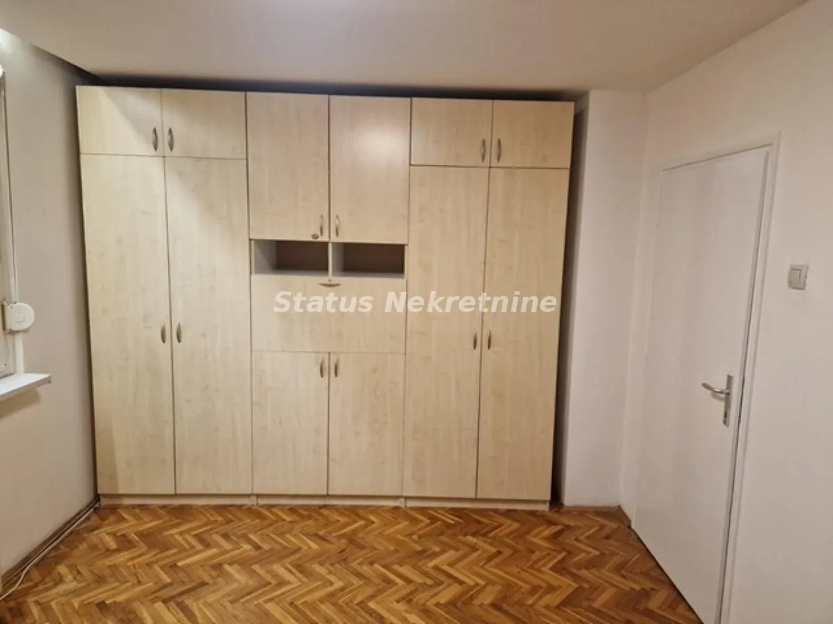 Izdavanje, dvosoban stan, 60m², Železnička Stanica, Novi Sad Sve Podlokacije
