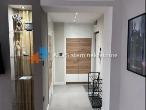 Rent, two bedroom apartment, 56m², Savski Venac, Beograd - image 7