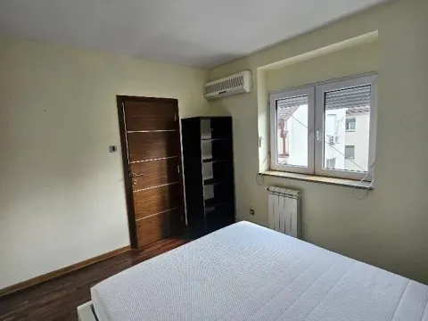 Izdavanje, dvosoban stan, 37m², Stari Grad, Beograd - image 11