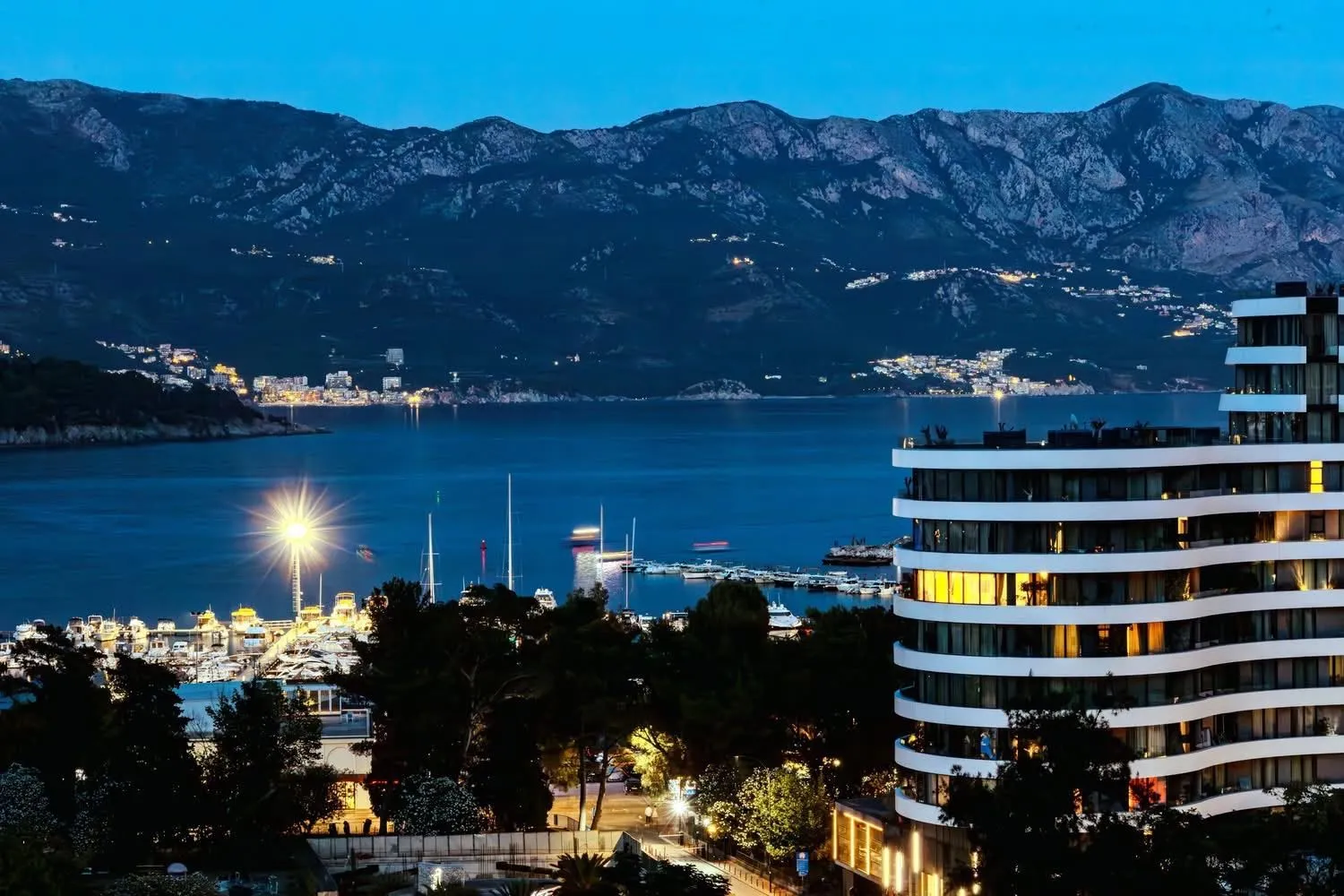 Sale, two bedroom apartment, 49m², Centar, Budva