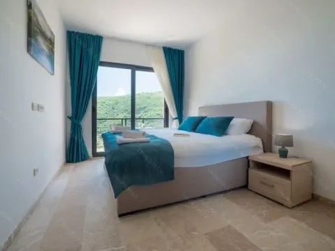 Sale, house, 170m², Centar, Budva - image 13