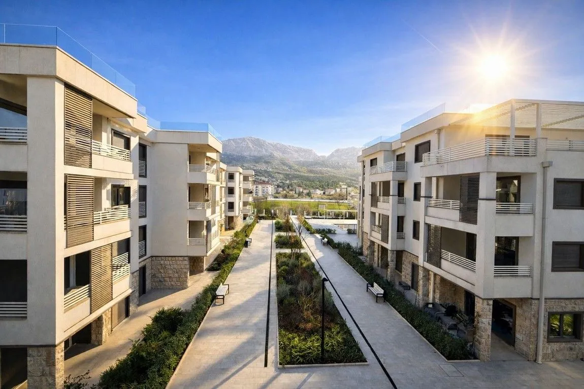 Prodaja, jednosoban stan, 60m², Njivice, Herceg Novi