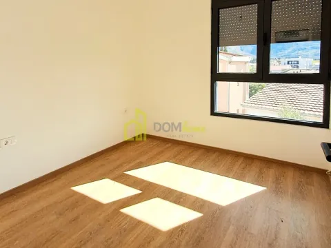 Prodaja, dvosoban stan, 58m², Bar, Crna Gora - image 9