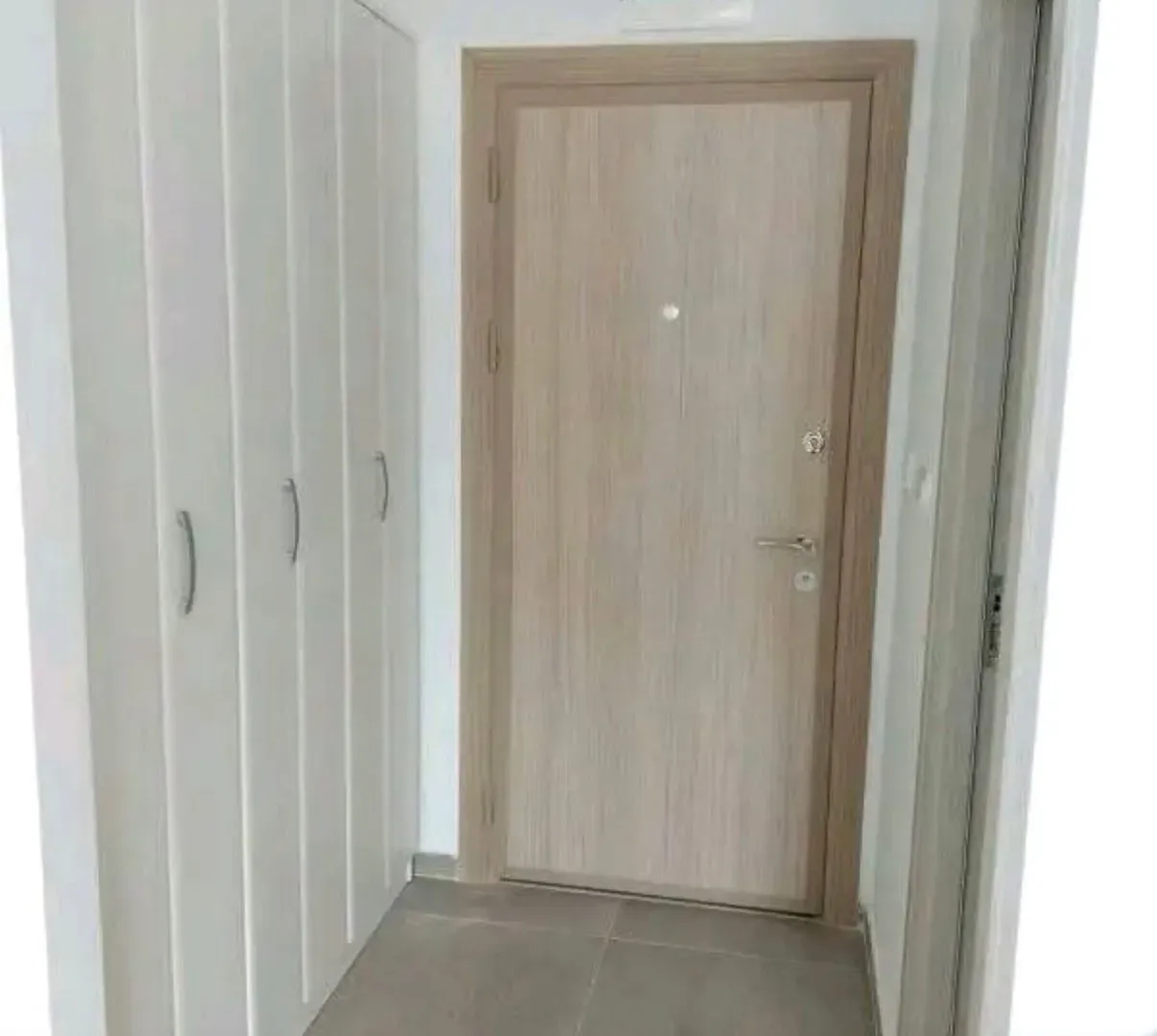 Rent, studio apartment, 33m², Drač, Podgorica