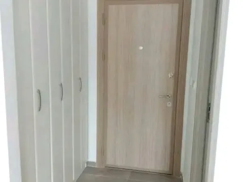 Rent, studio apartment, 33m², Drač, Podgorica - image 5