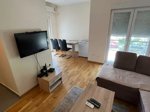 Izdavanje, jednosoban stan, 40m², Zabjelo, Podgorica - image 6