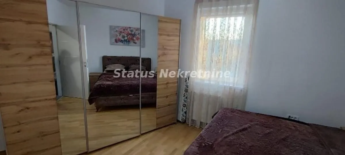 Izdavanje, dvosoban stan, 48m², Rotkvarija, Novi Sad Sve Podlokacije