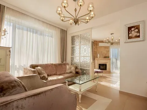 Prodaja, trosoban stan, 150m², Budva, Crna Gora - image 7