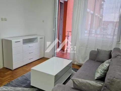 Izdavanje, dvosoban stan, 43m², Rotkvarija, Novi Sad Sve Podlokacije - image 2