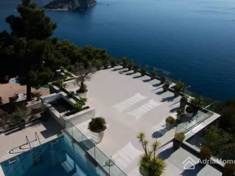 Sale, house, 331m², Centar, Budva