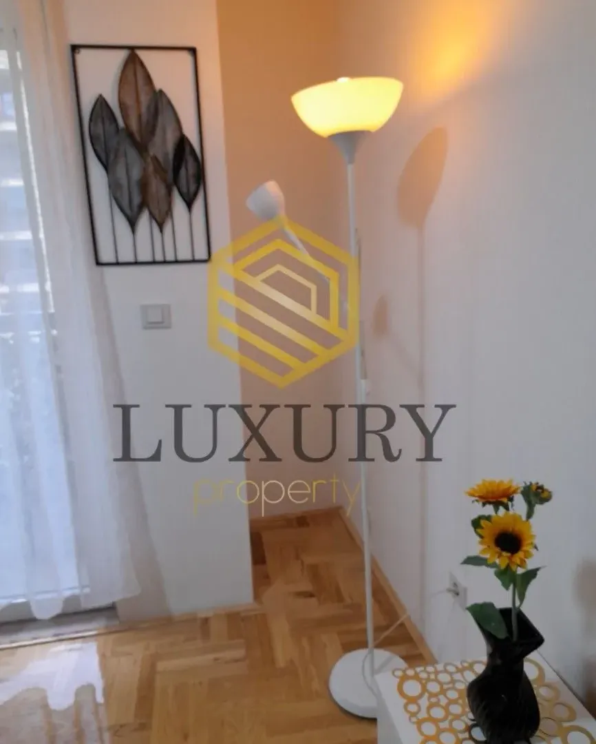 Prodaja, jednosoban stan, 39m², Stari Aerodrom, Podgorica