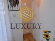 Prodaja, jednosoban stan, 39m², Stari Aerodrom, Podgorica - image 9