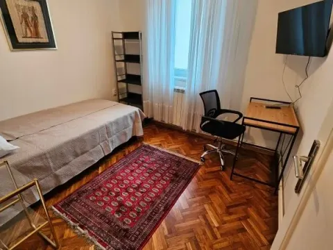 Rent, two bedroom apartment, 50m², Đeram Pijaca, Beograd - image 3