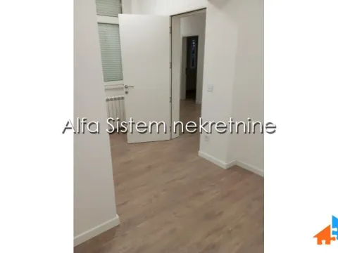 Izdavanje, četvorosoban stan, 100m², Stari Grad, Beograd - image 6